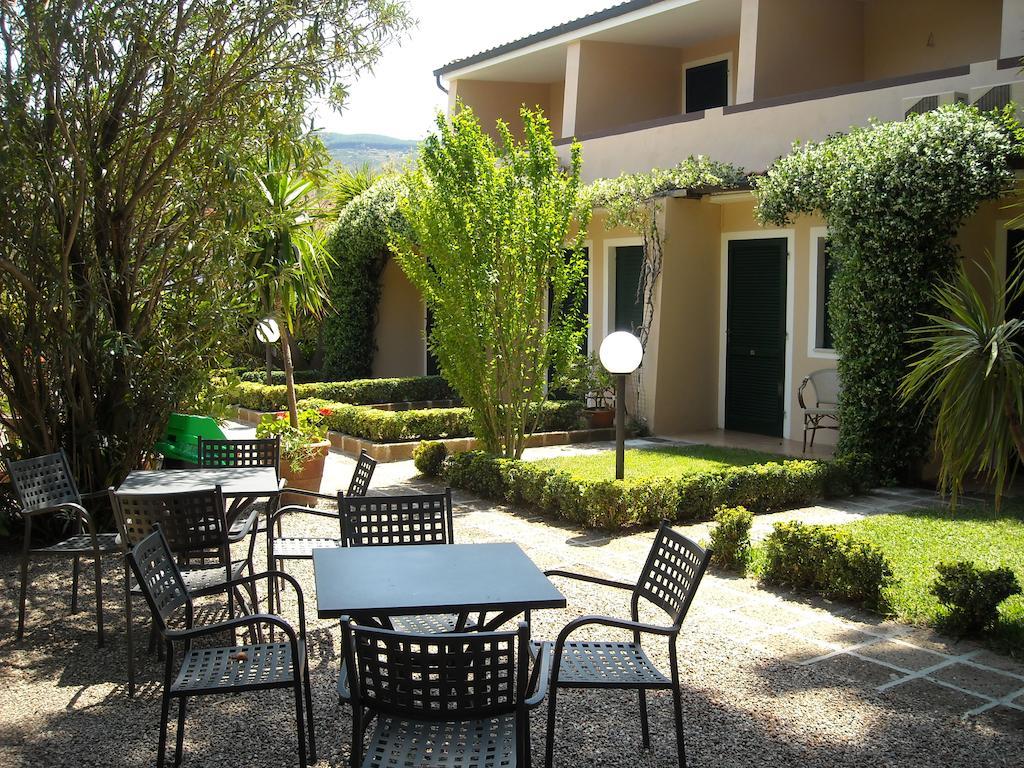 Hotel Villa Rodriguez Capoliveri  Eksteriør bilde